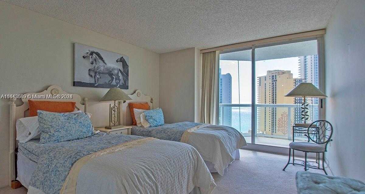 Small Image of 16400 COLLINS AVE #2143, Sunny Isles Beach Number 7