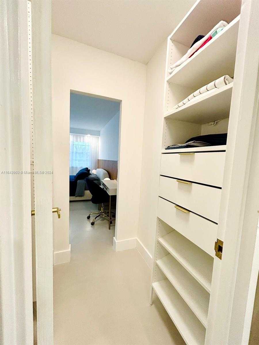 Small Image of 100 LINCOLN RD #445, Miami Beach Number 15