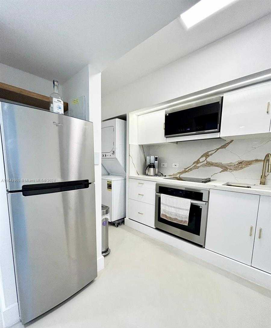 Small Image of 100 LINCOLN RD #445, Miami Beach Number 7