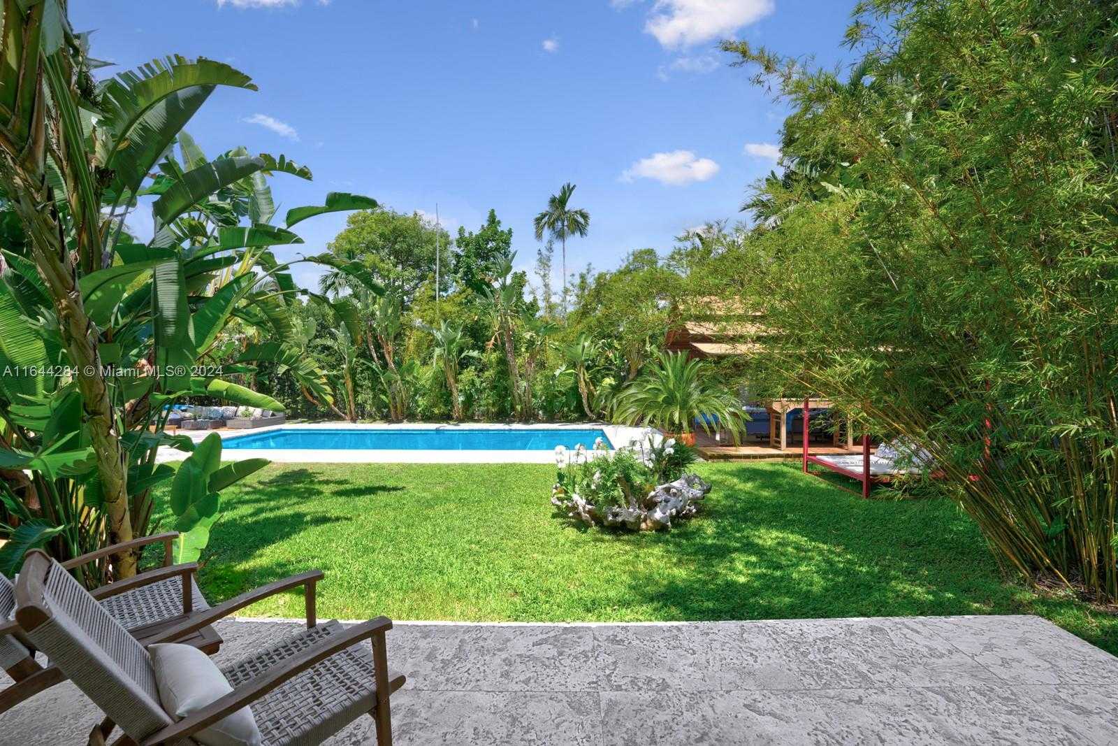 Small Image of 575 HIBISCUS LN, Miami Number 78