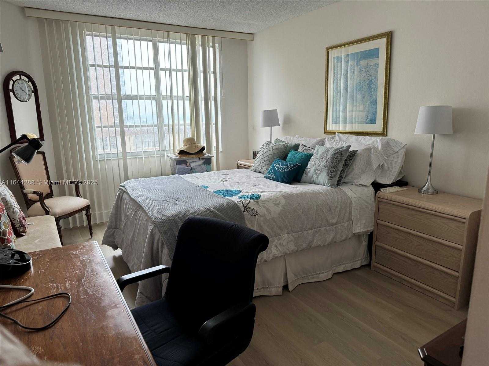 Small Image of 1950 SOUTH OCEAN DR #4D, Hallandale Beach Number 8