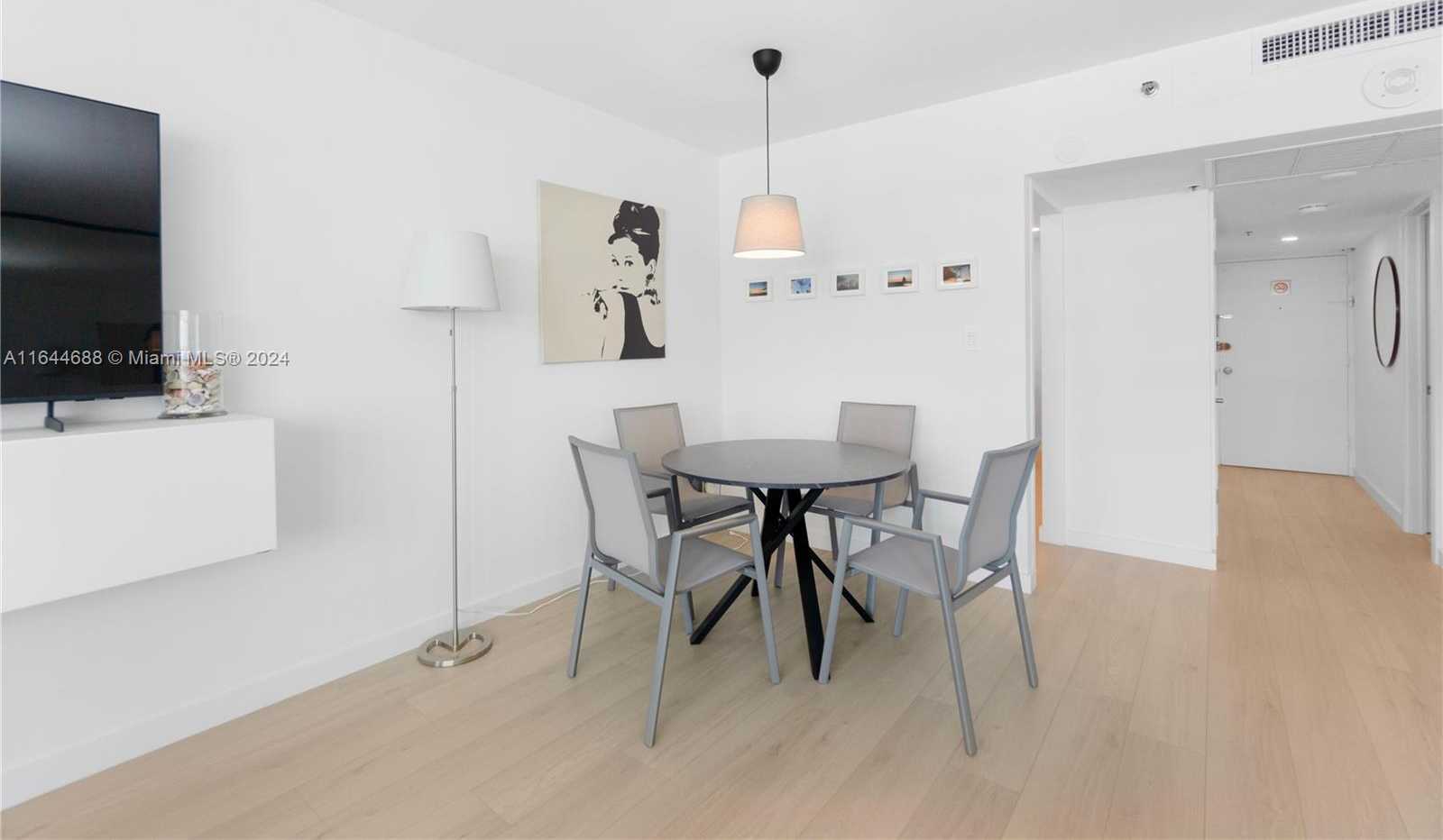 Small Image of 100 LINCOLN RD #1104, Miami Beach Number 5