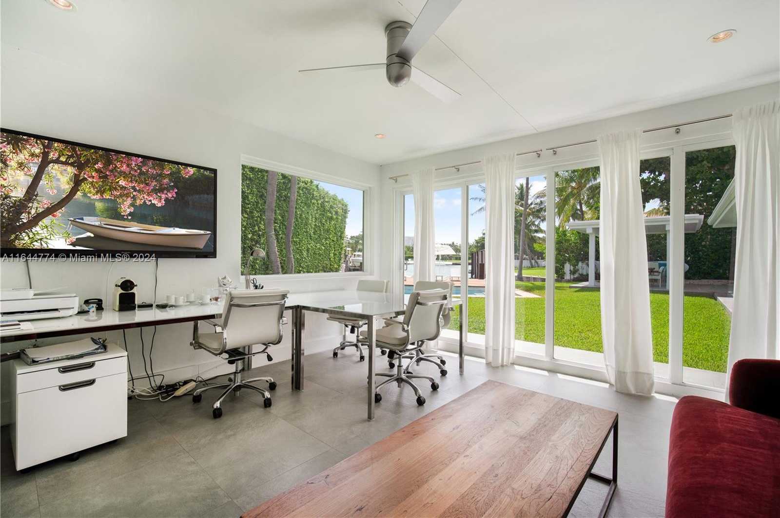 Small Image of 861 HARBOR DR, Key Biscayne Number 22