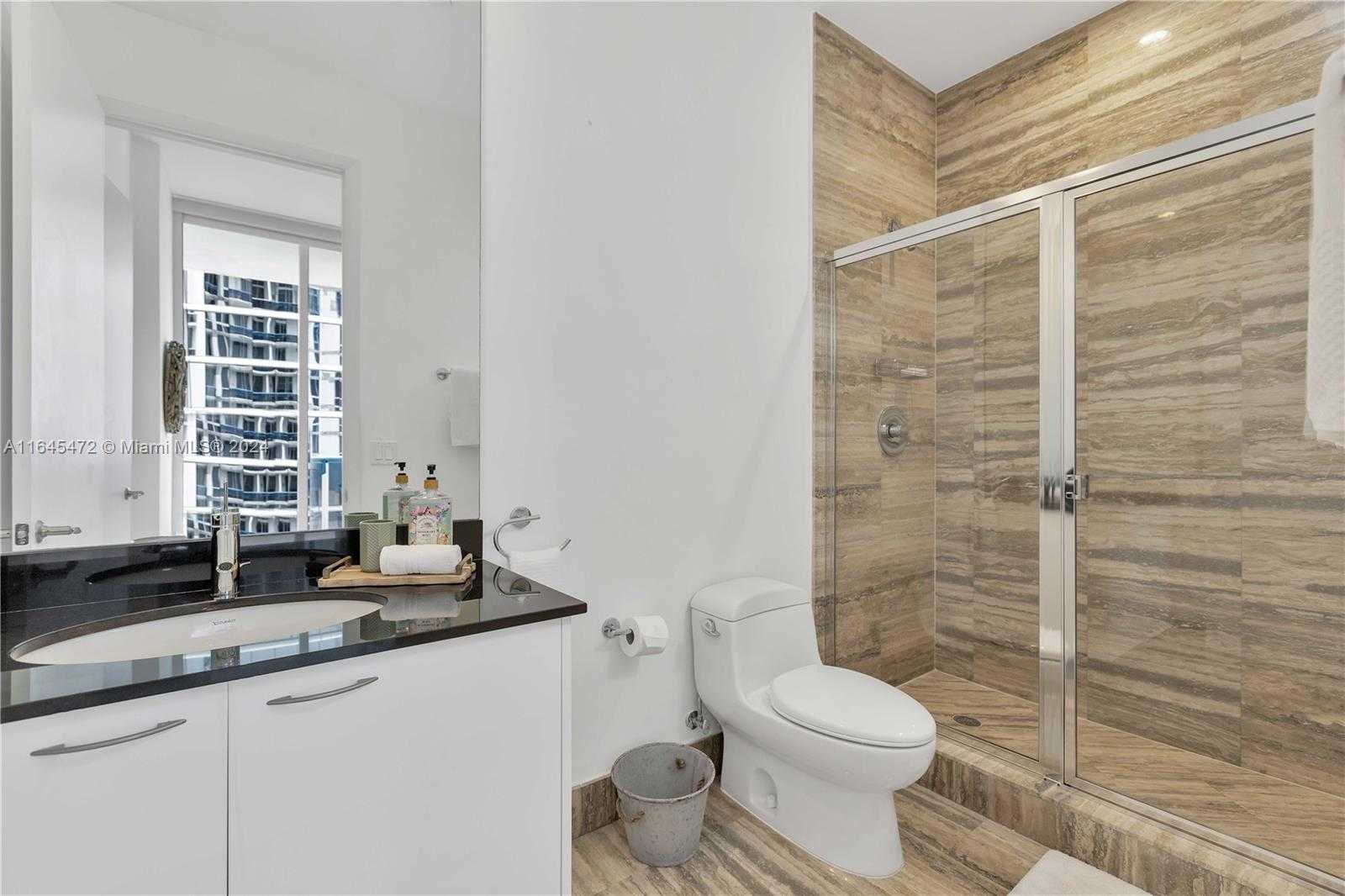 Small Image of 15811 #3802, Sunny Isles Beach Number 15