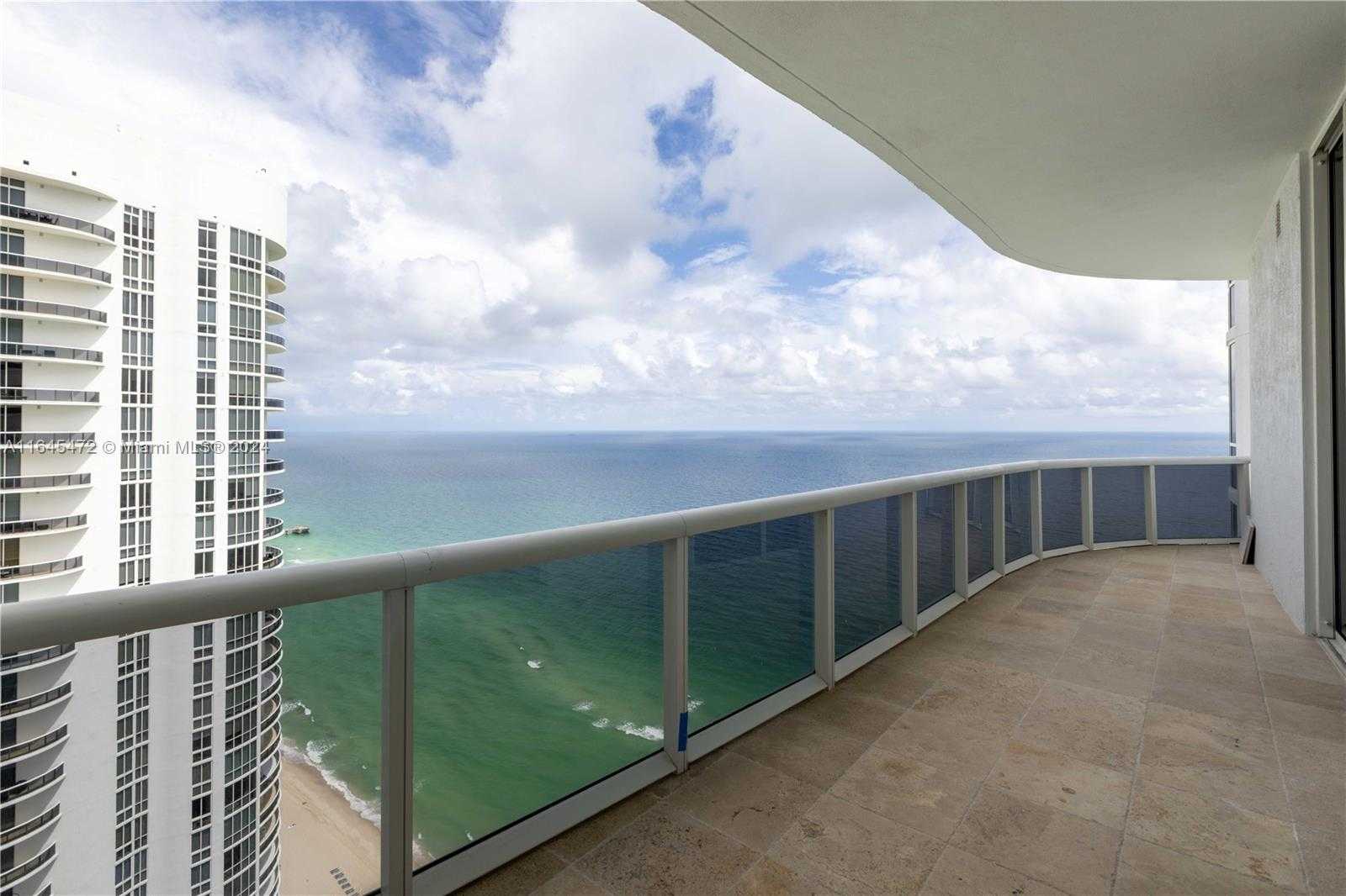 Small Image of 15811 #3802, Sunny Isles Beach Number 4