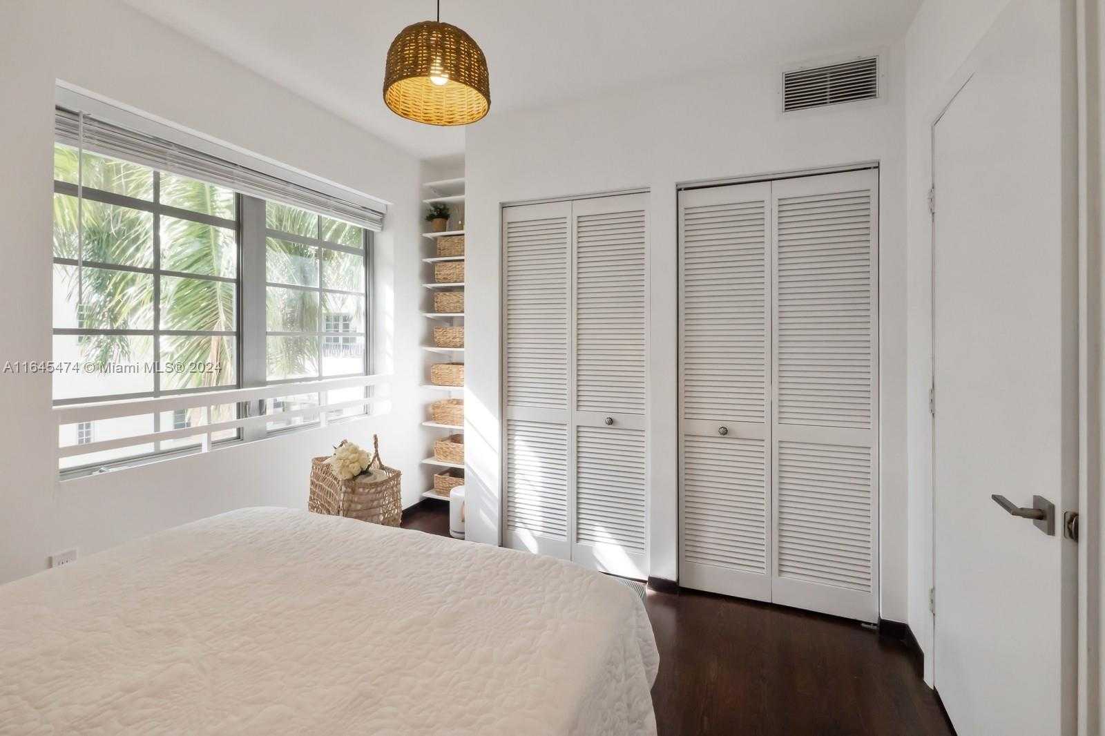 Small Image of 435 21 ST #310, Miami Beach Number 11