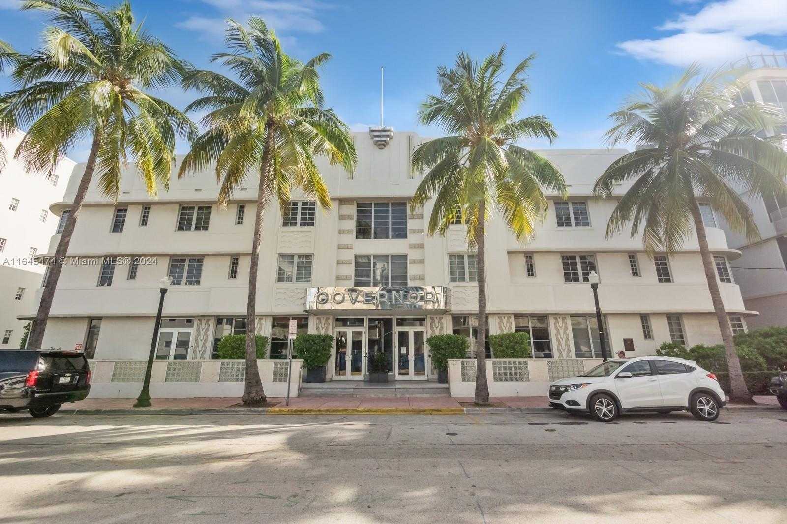 Small Image of 435 21 ST #310, Miami Beach Number 14
