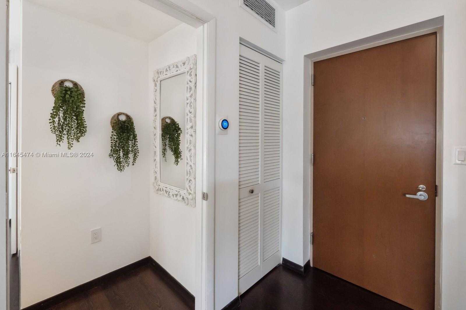 Small Image of 435 21 ST #310, Miami Beach Number 7