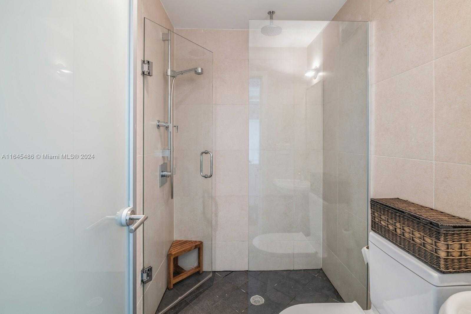 Small Image of 1601 WEST AVE #208, Miami Beach Number 13