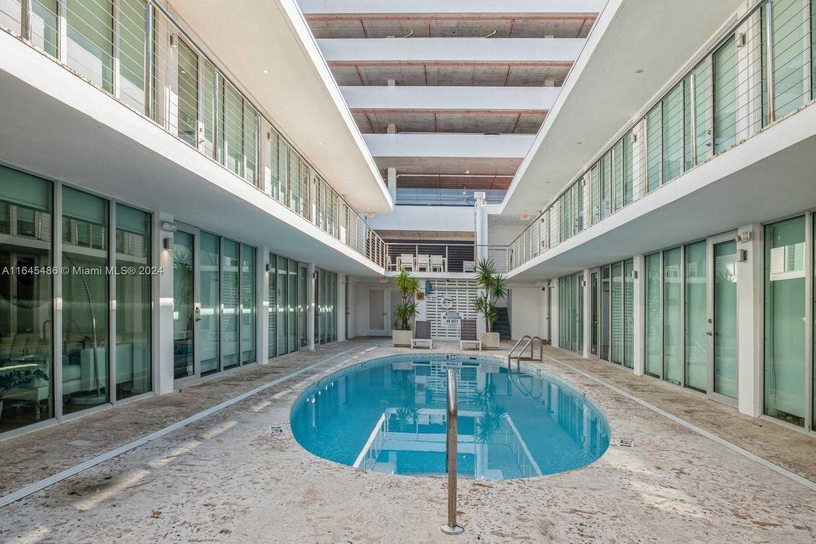 Small Image of 1601 WEST AVE #208, Miami Beach Number 5