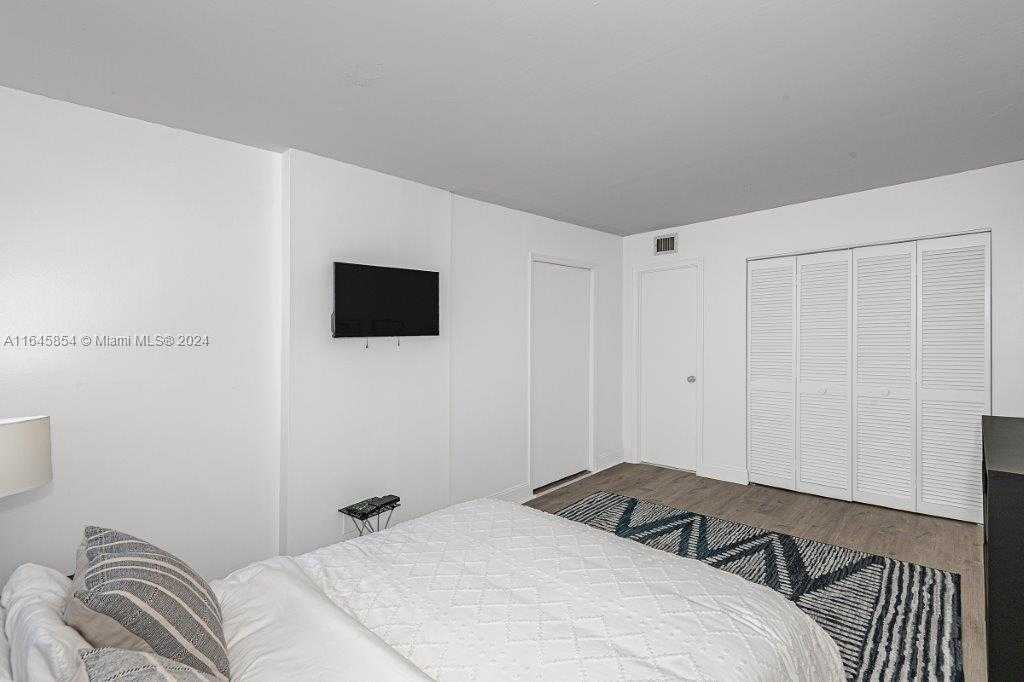 Small Image of 2401 SOUTH OCEAN DR #604, Hollywood Number 12