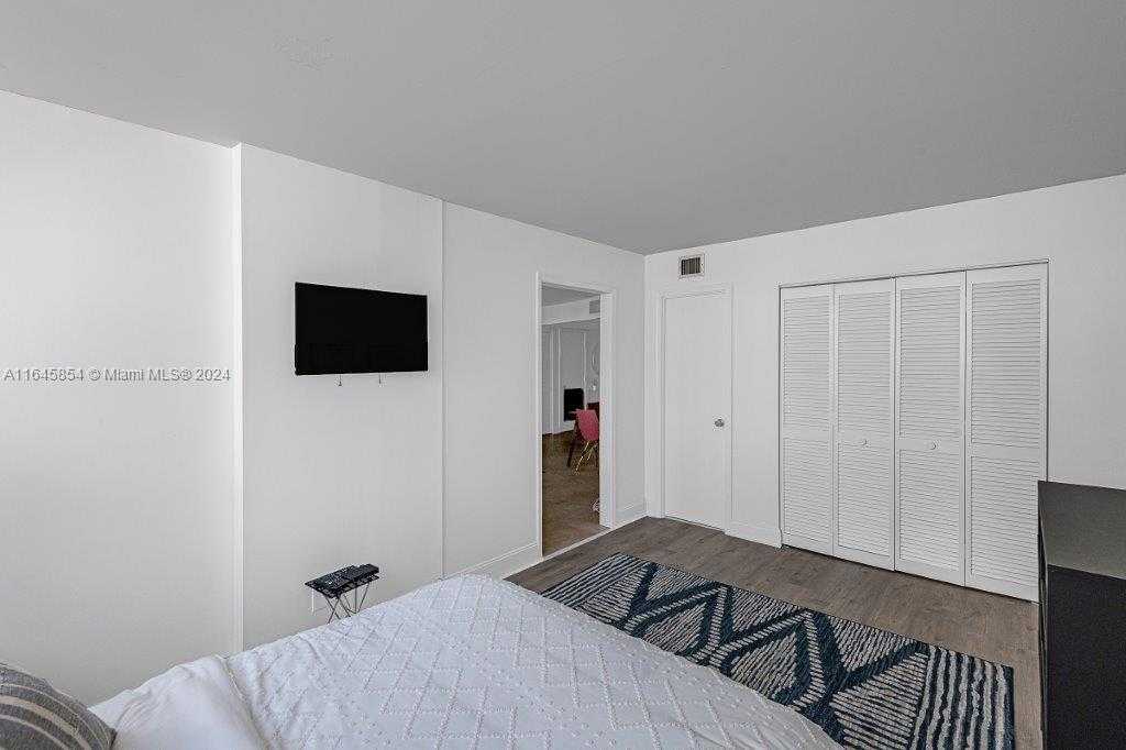 Small Image of 2401 SOUTH OCEAN DR #604, Hollywood Number 13