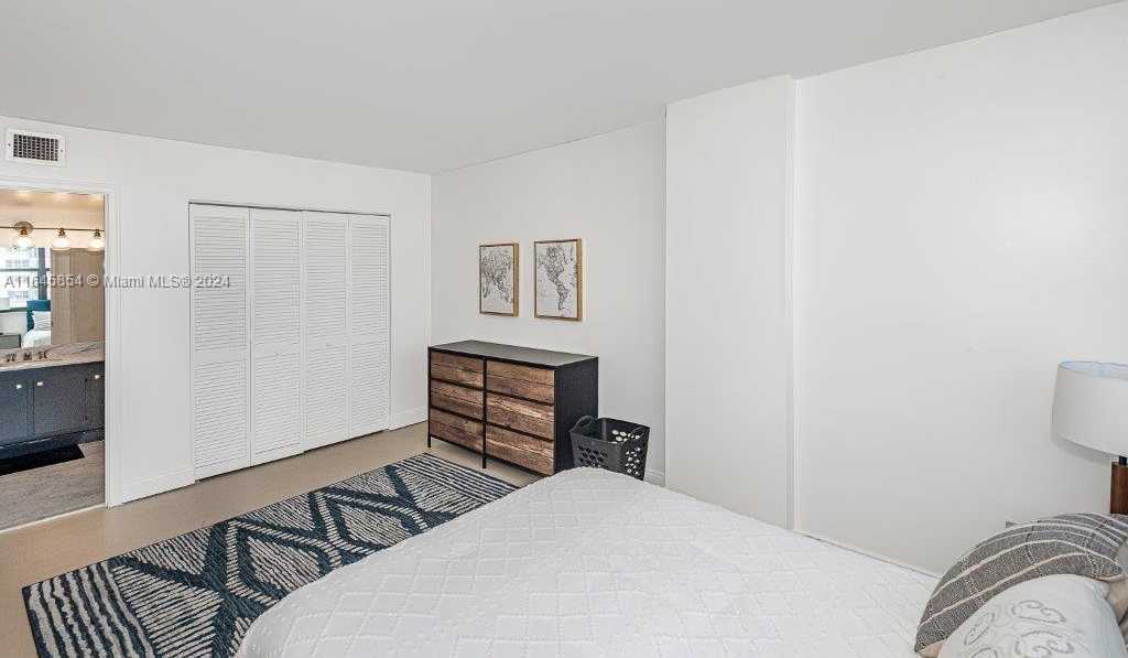 Small Image of 2401 SOUTH OCEAN DR #604, Hollywood Number 14