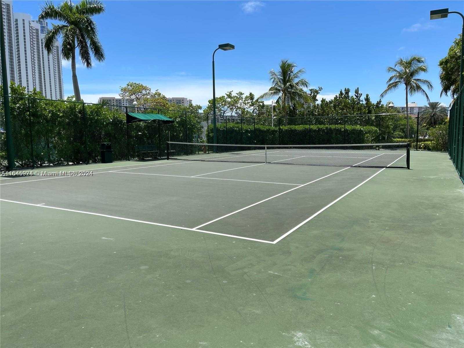 Small Image of 16400 COLLINS AVE #1743, Sunny Isles Beach Number 19