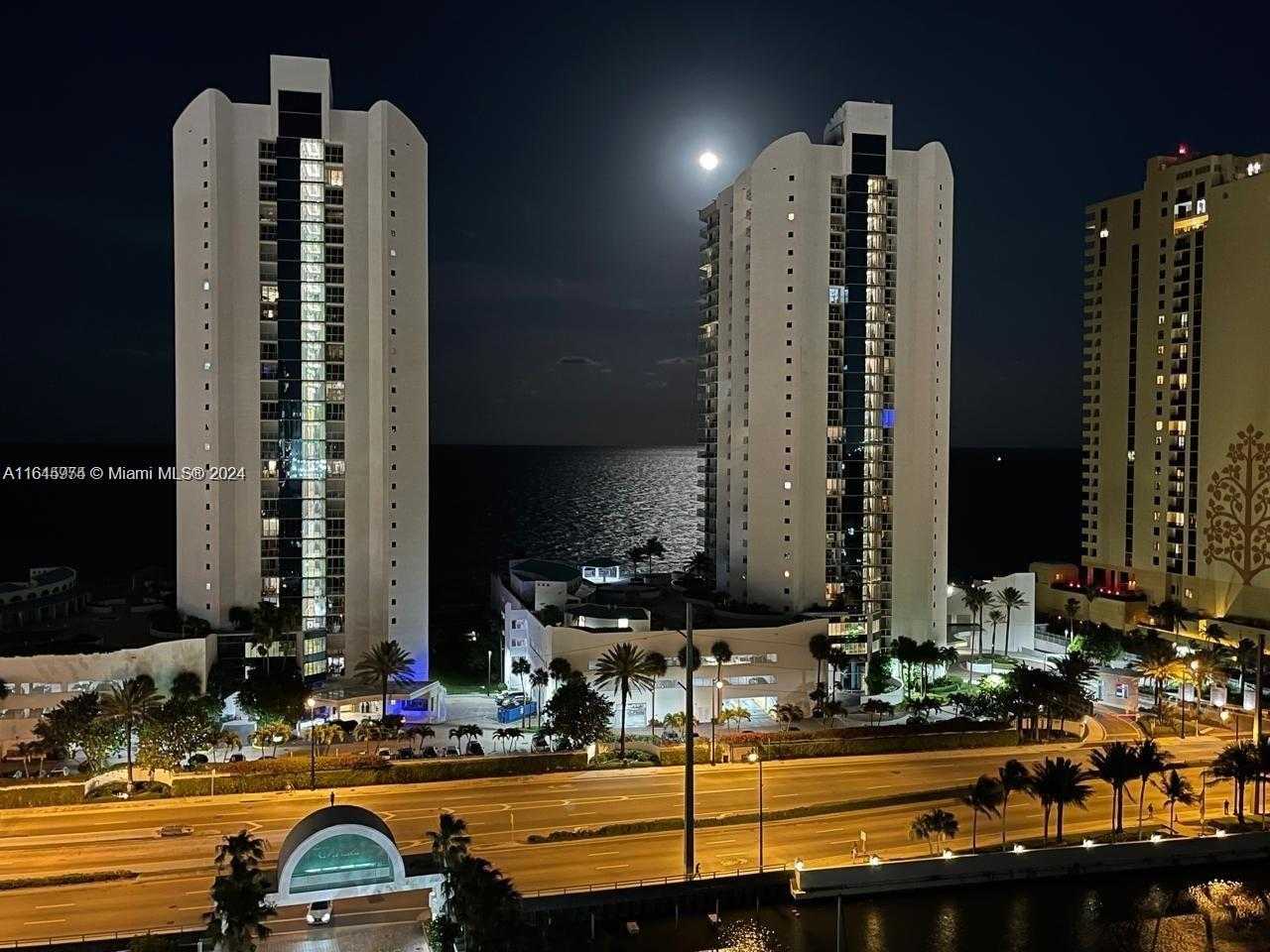 Small Image of 16400 COLLINS AVE #1743, Sunny Isles Beach Number 24