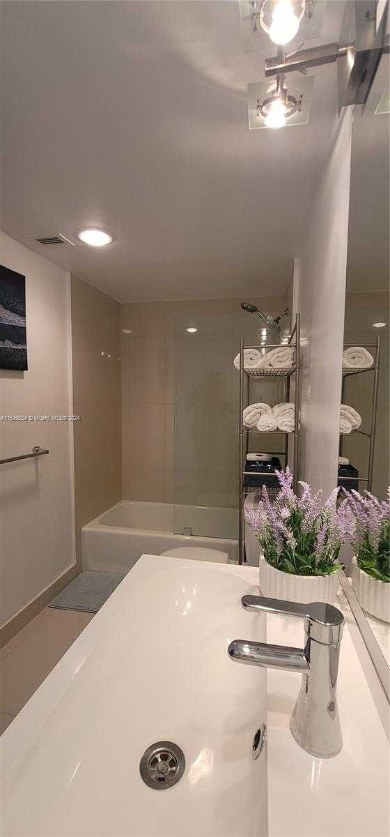 Small Image of 19370 COLLINS AVE #806, Sunny Isles Beach Number 30