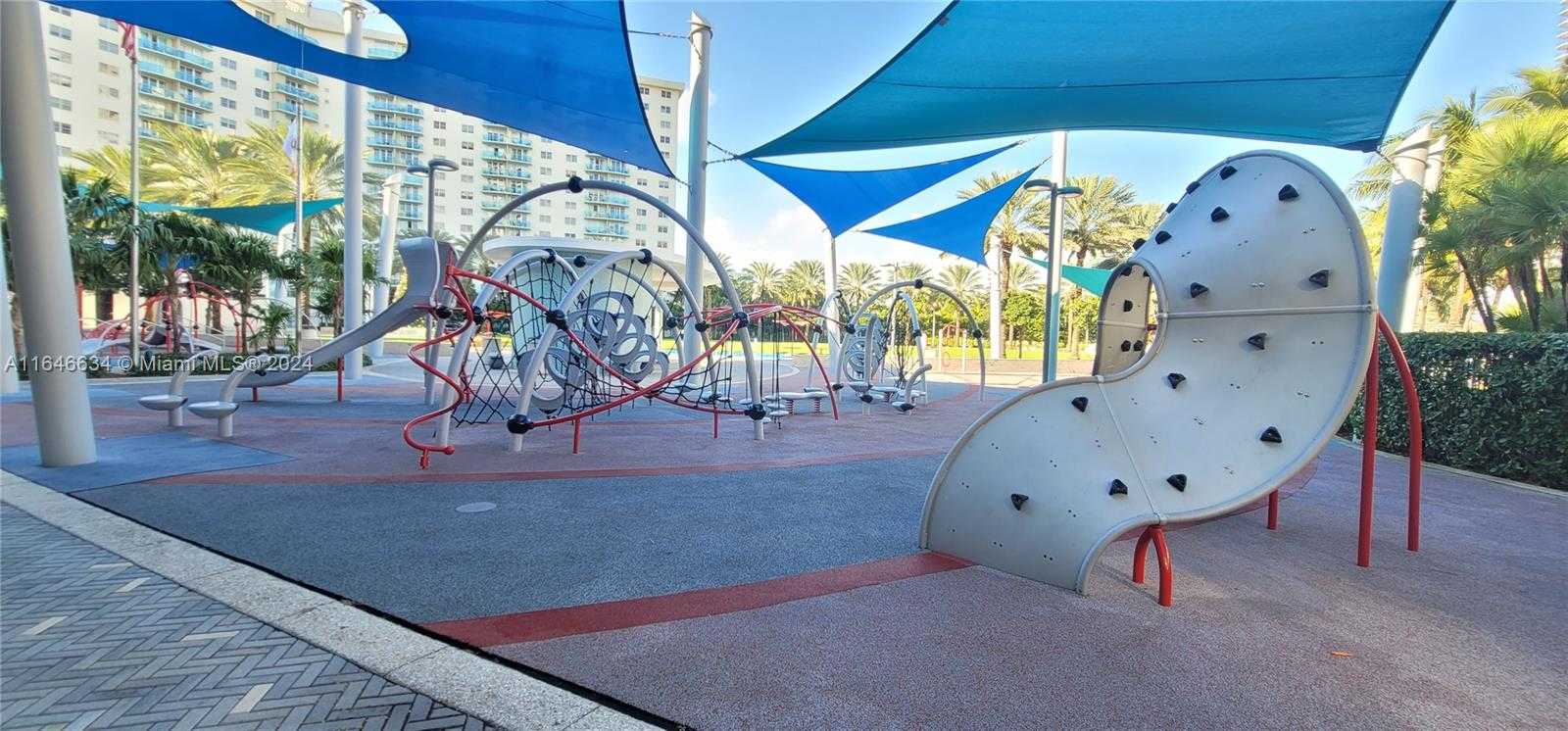Small Image of 19370 COLLINS AVE #806, Sunny Isles Beach Number 56