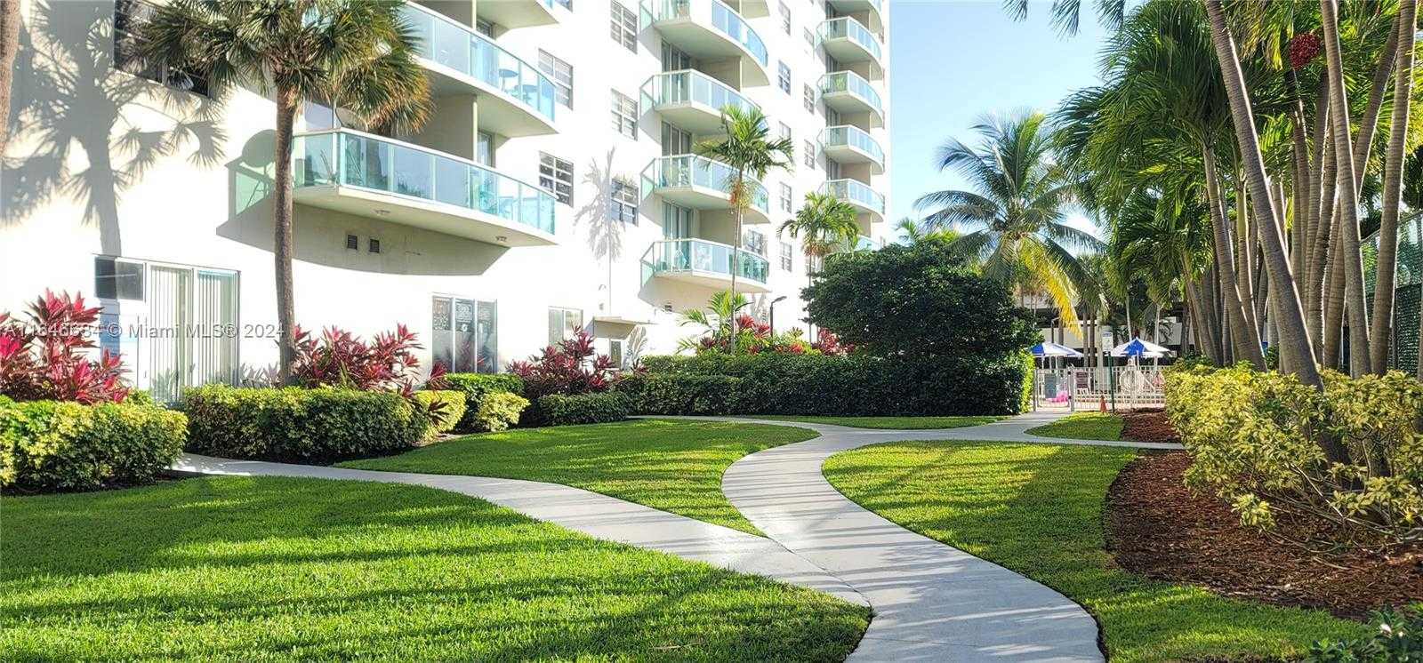 Small Image of 19370 COLLINS AVE #806, Sunny Isles Beach Number 59