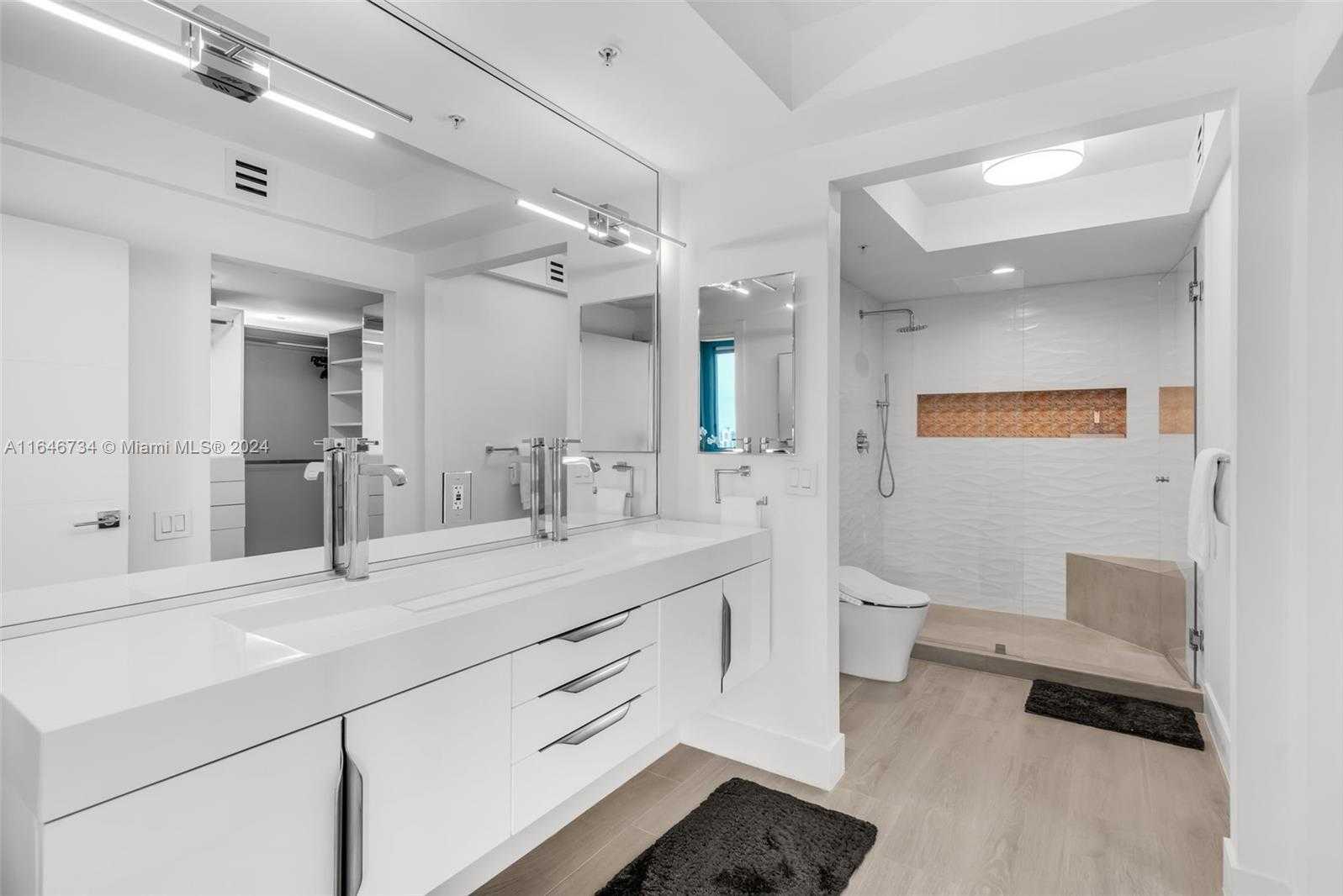 Small Image of 1500 OCEAN DR #1109, Miami Beach Number 15