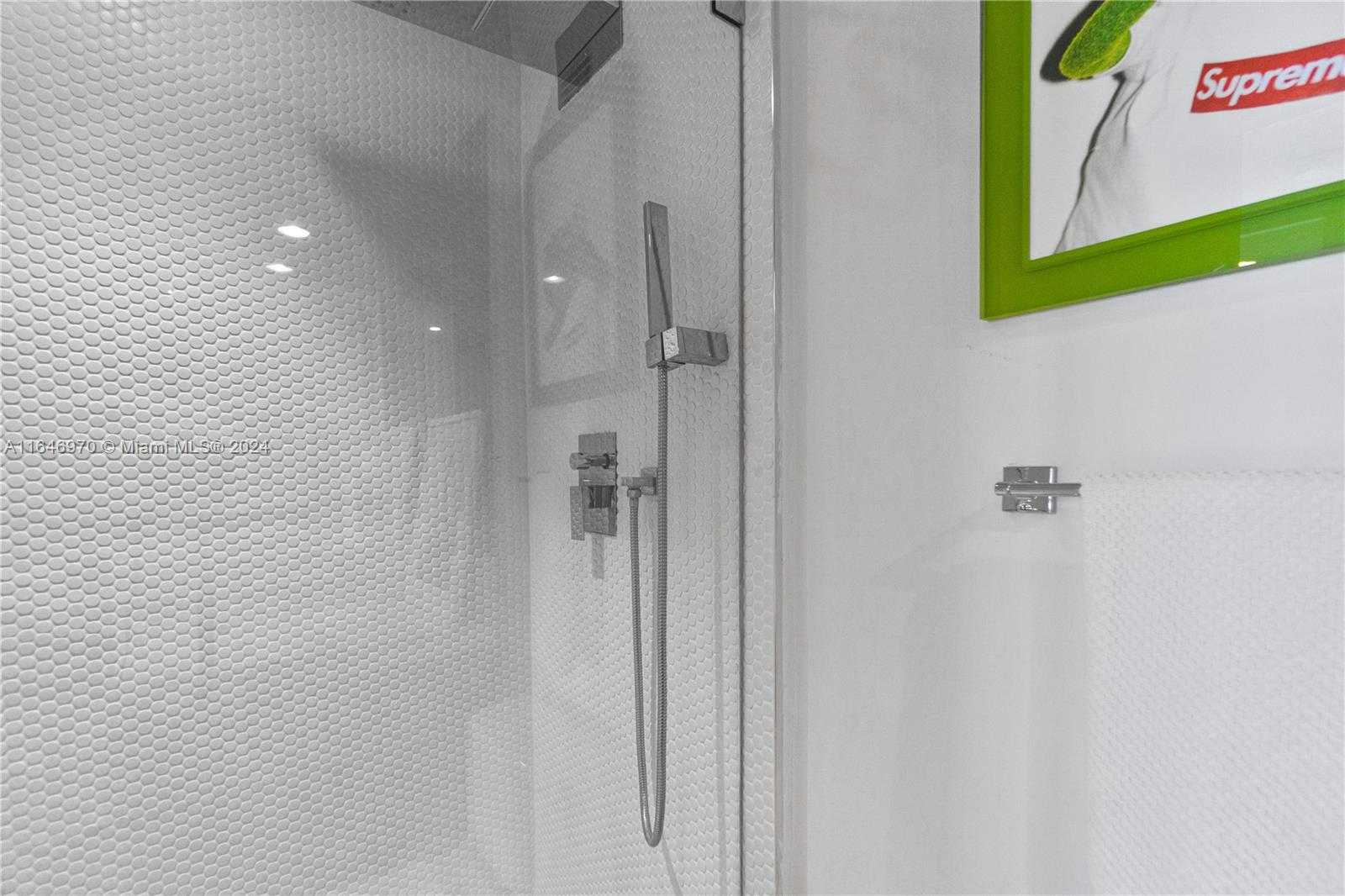 Small Image of 100 LINCOLN RD #548, Miami Beach Number 8
