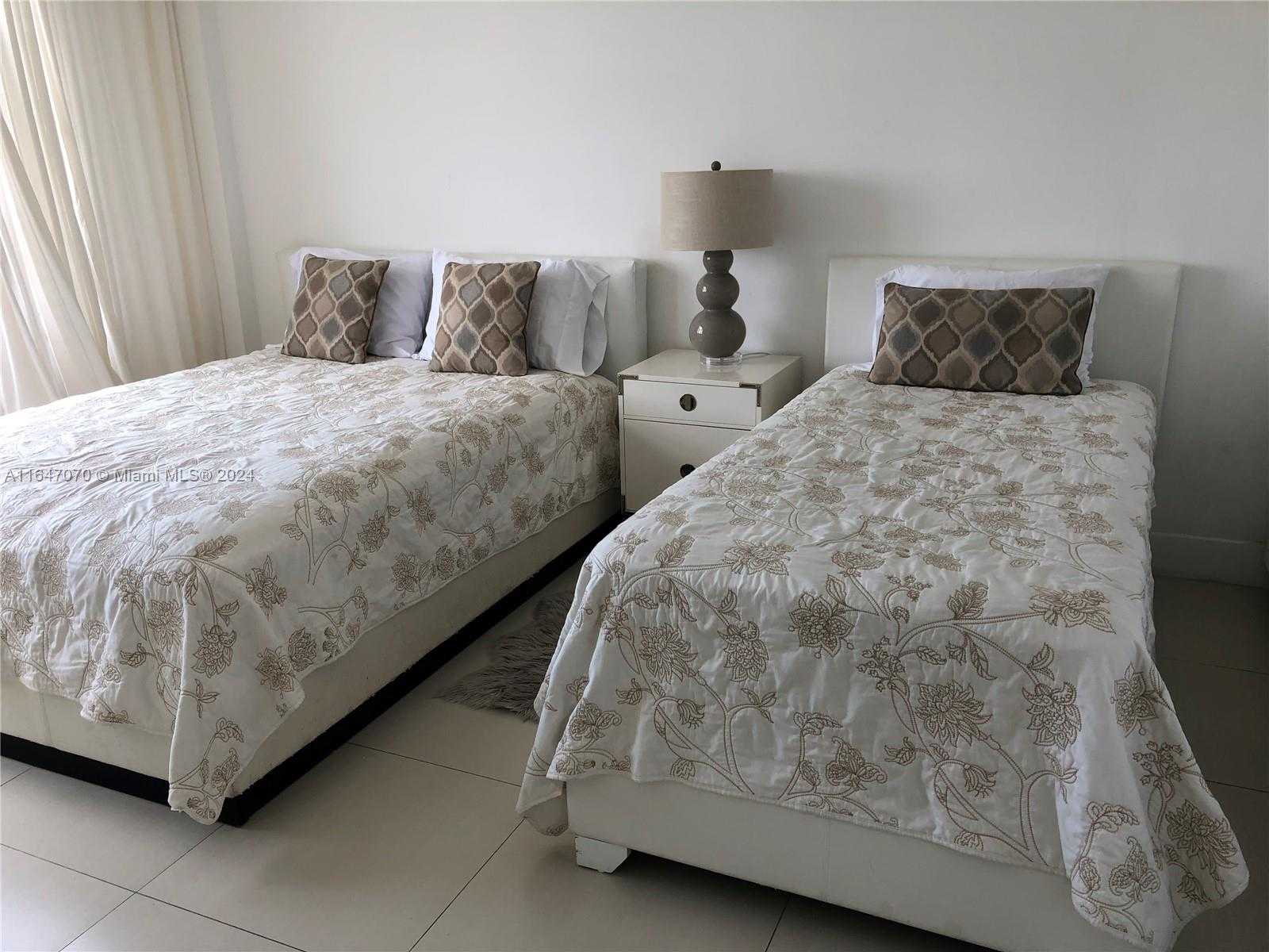 Small Image of 5151 COLLINS AVE #923, Miami Beach Number 7