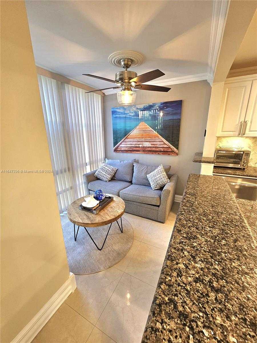Small Image of 210 172ND ST #327, Sunny Isles Beach Number 3