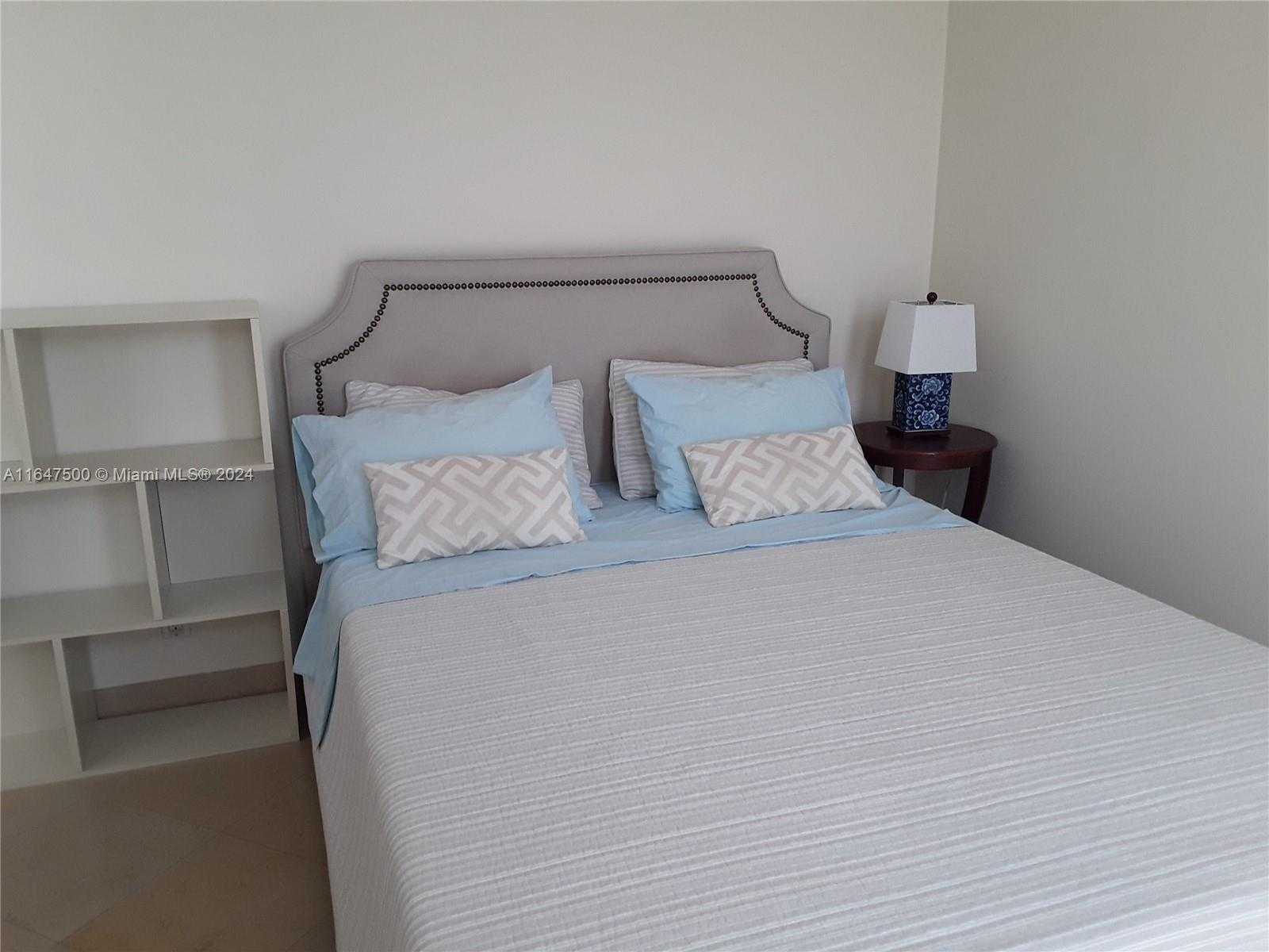 Small Image of 2017 SOUTH OCEAN DR #704, Hallandale Beach Number 17