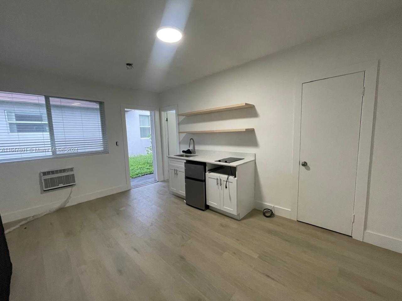 Small Image of 800 NORTH FEDERAL HWY #5, Hollywood Number 21
