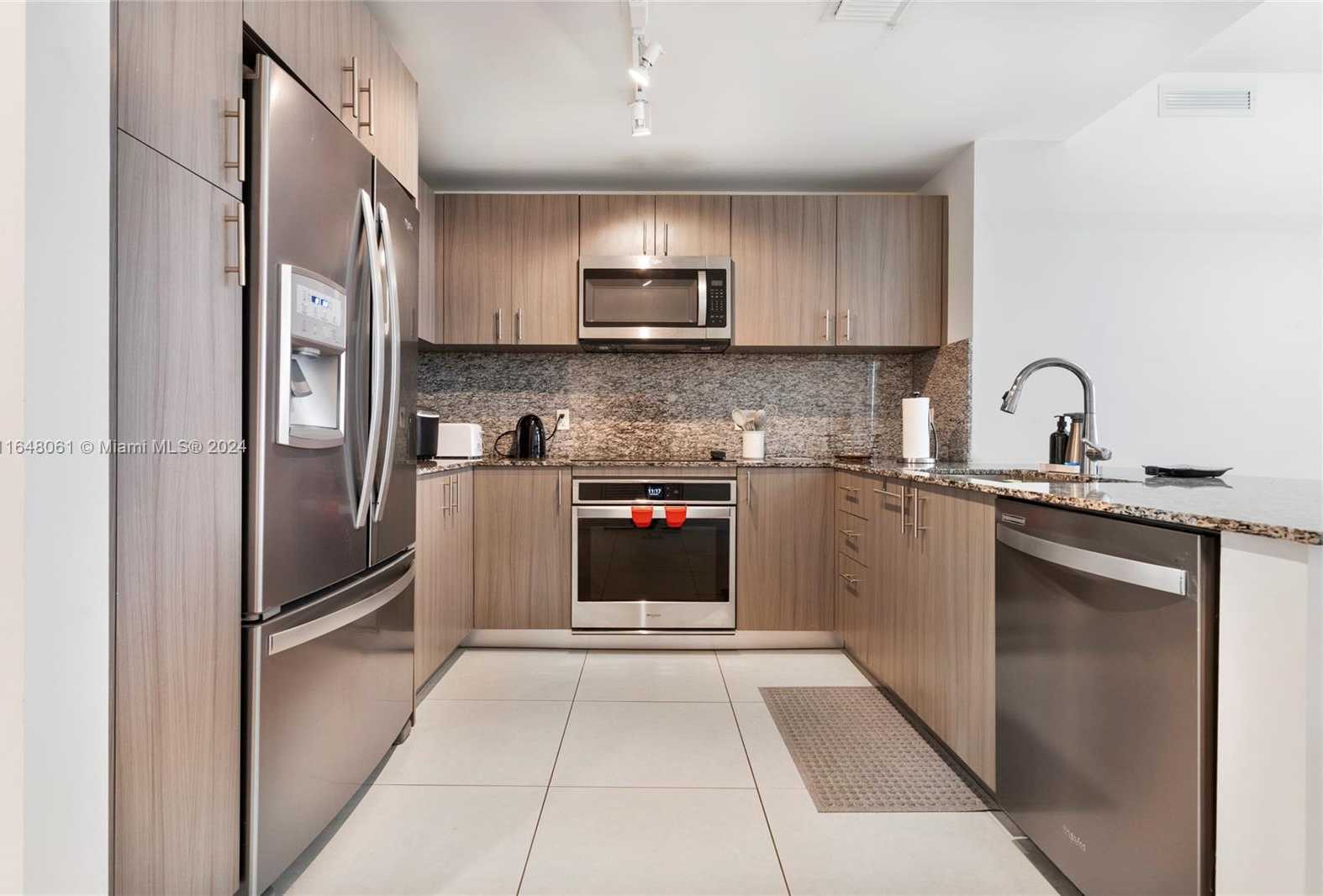 Small Image of 5350 NORTH WEST 84TH AVE #909, Doral Number 11