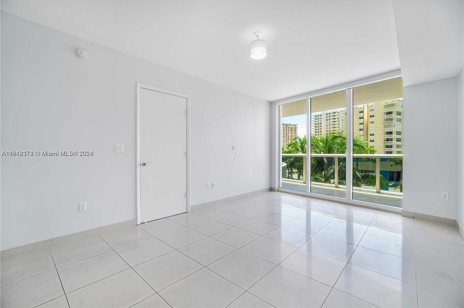 Small Image of 1800 SOUTH OCEAN DR #409, Hallandale Beach Number 19