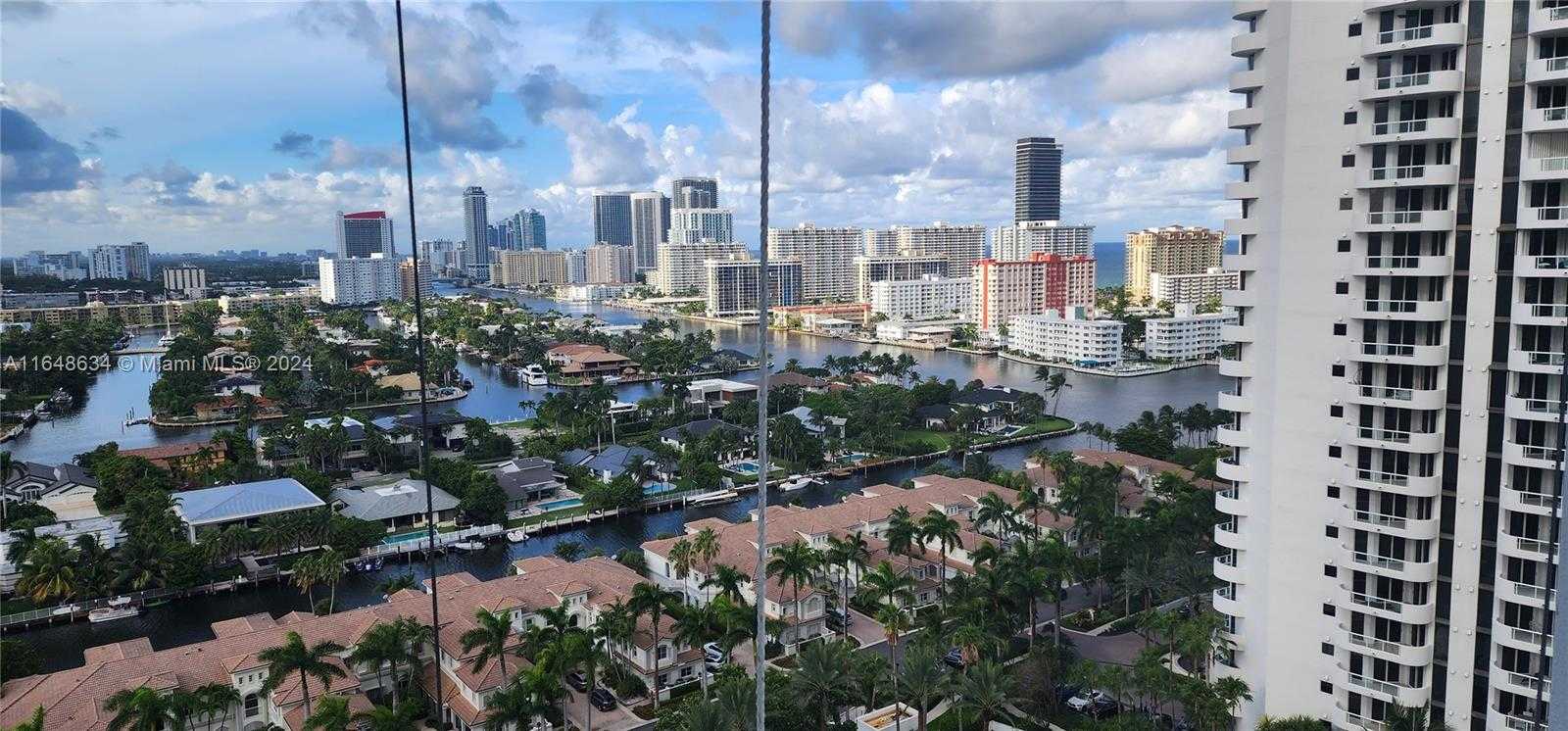 Small Image of 21205 YACHT CLUB DR #2005, Aventura Number 13