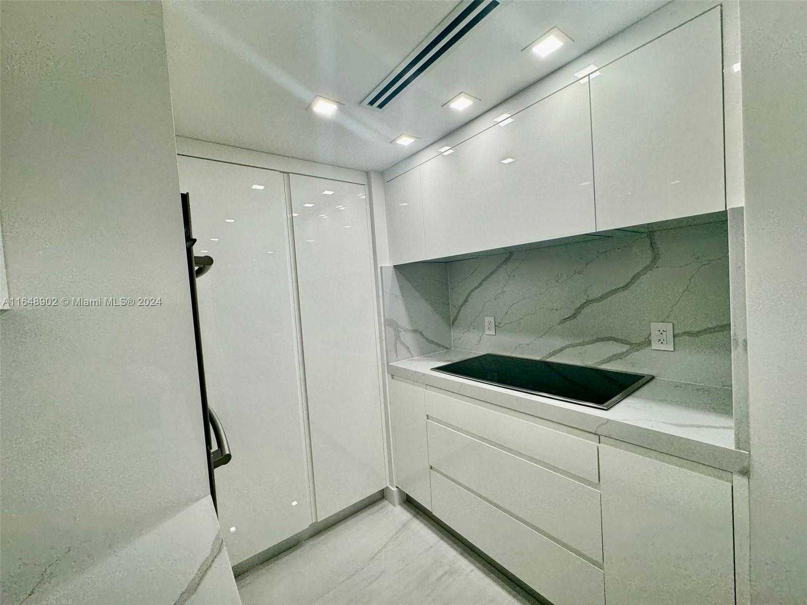 Small Image of 9801 COLLINS AVE #5U, Bal Harbour Number 10