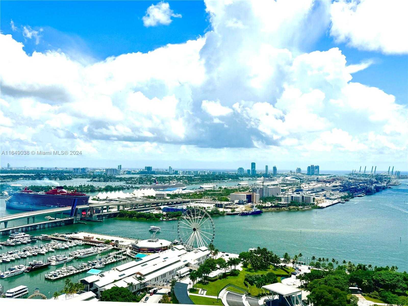 Small Image of 244 BISCAYNE BLVD #3407, Miami Number 2