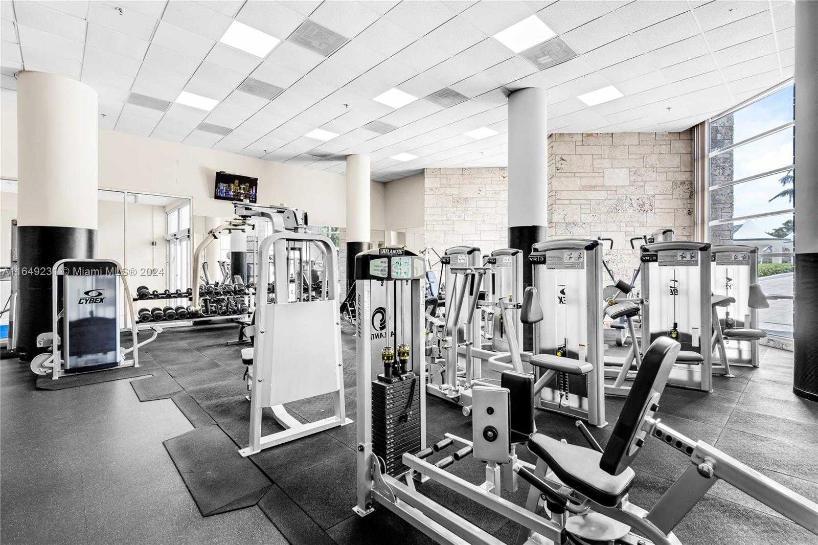 Small Image of 5161 COLLINS AVE #1101, Miami Beach Number 19
