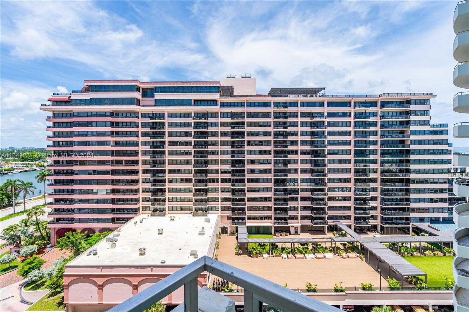 Small Image of 5161 COLLINS AVE #1101, Miami Beach Number 42