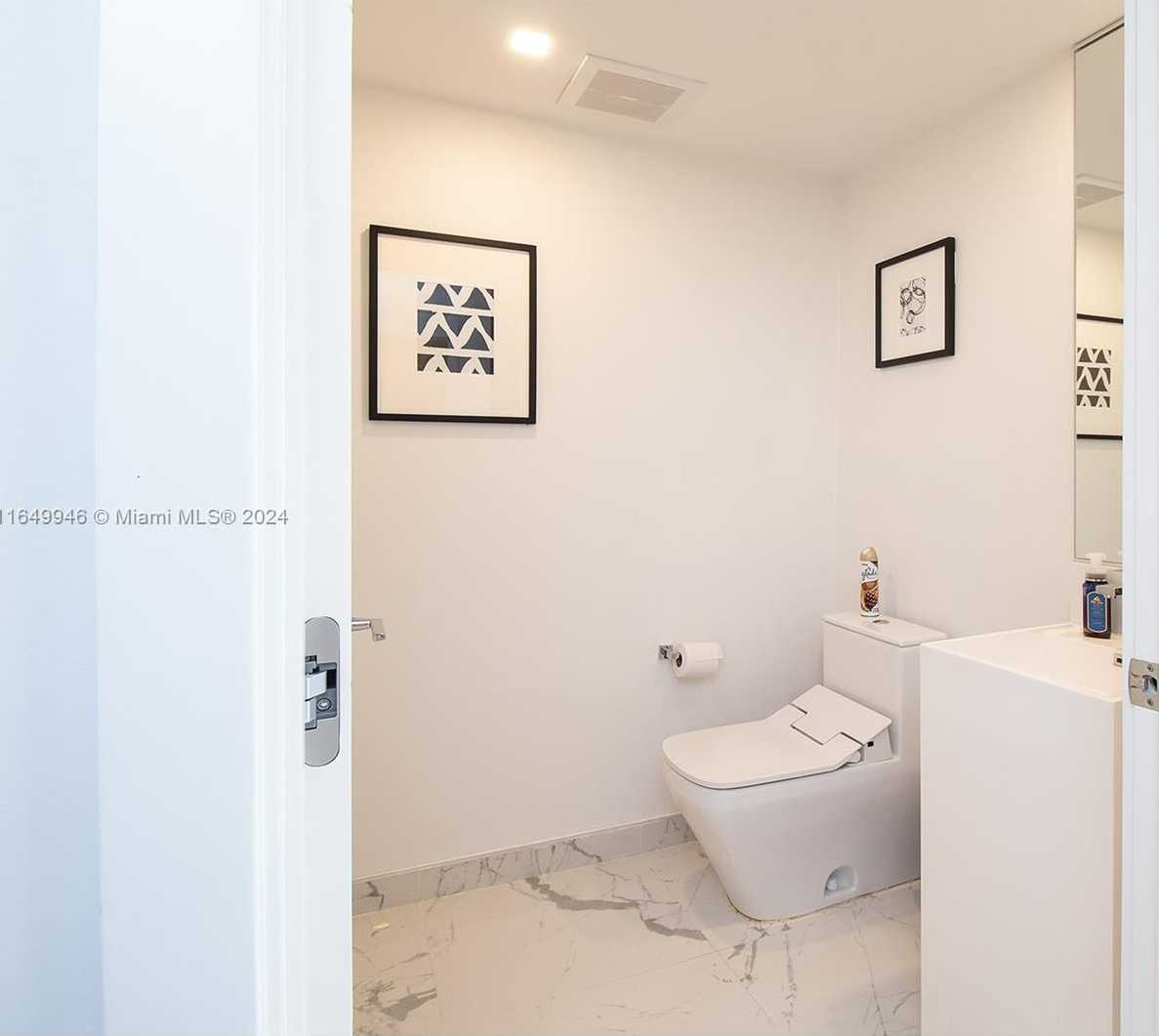 Small Image of 17375 COLLINS AVE #701, Sunny Isles Beach Number 22