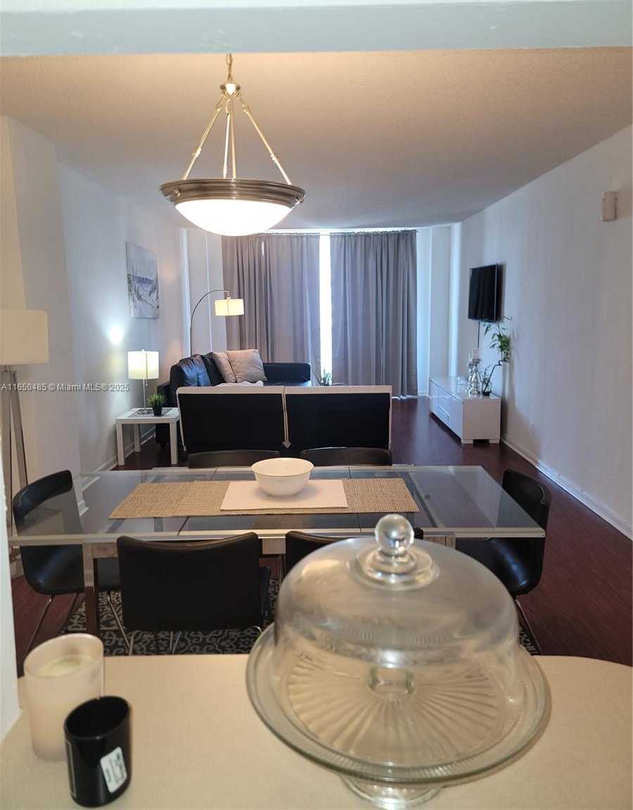 Small Image of 19380 COLLINS AVE #1207, Sunny Isles Beach Number 24