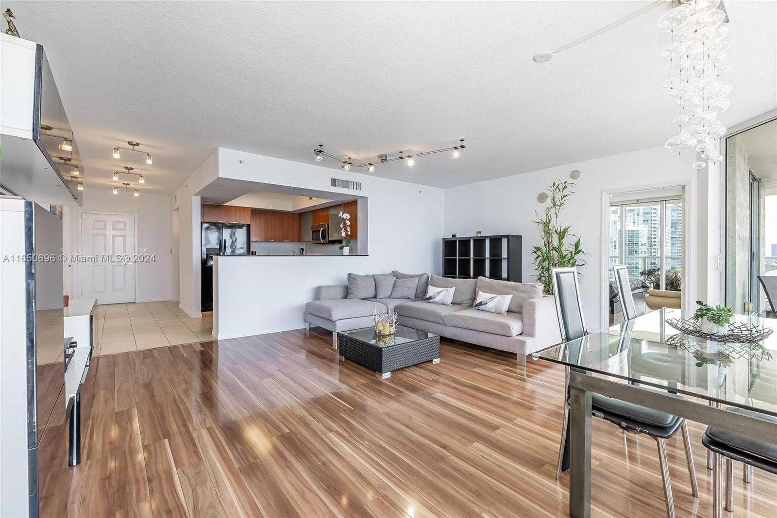 Small Image of 16699 COLLINS AVE #1507, Sunny Isles Beach Number 12