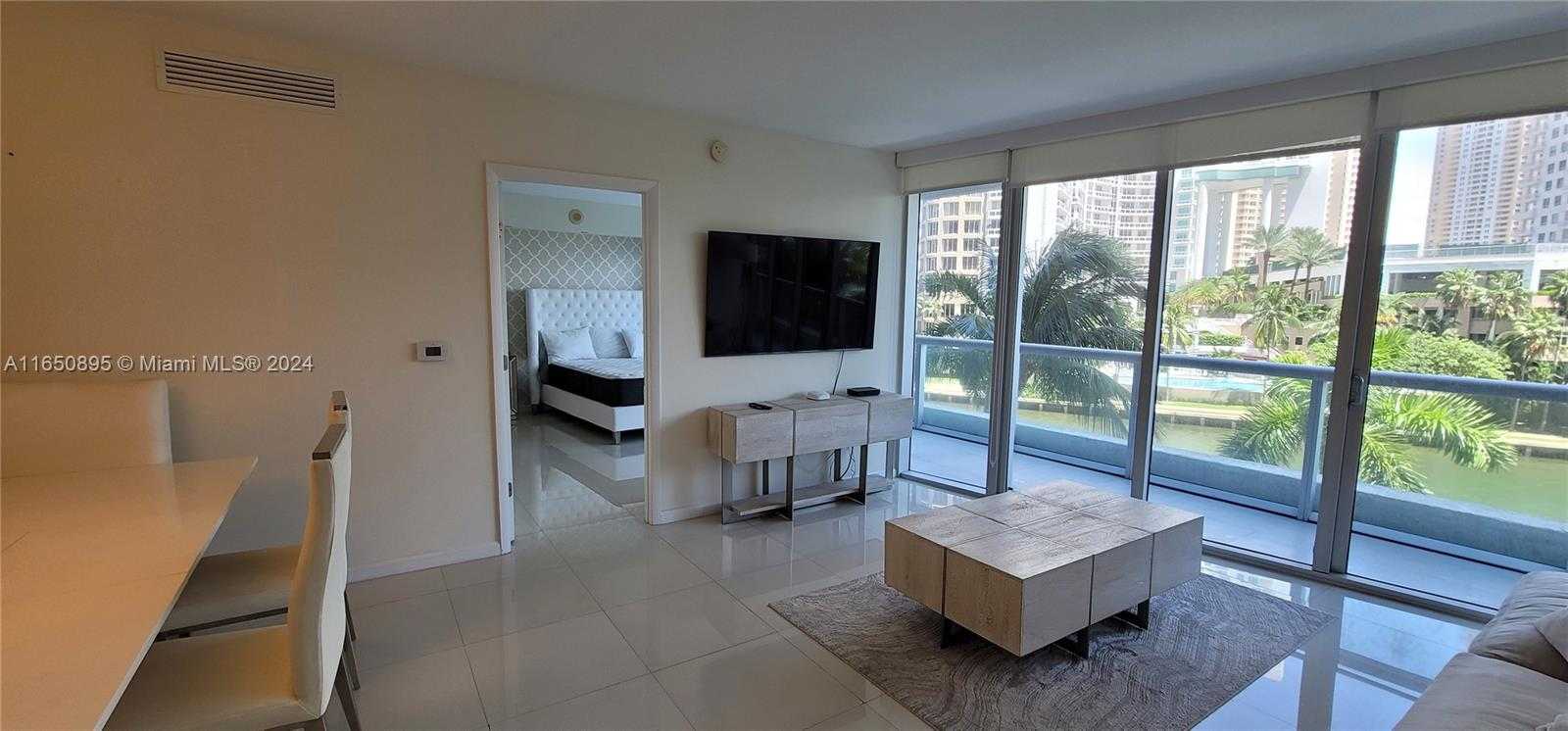 Small Image of 495 BRICKELL AVE #420, Miami Number 10