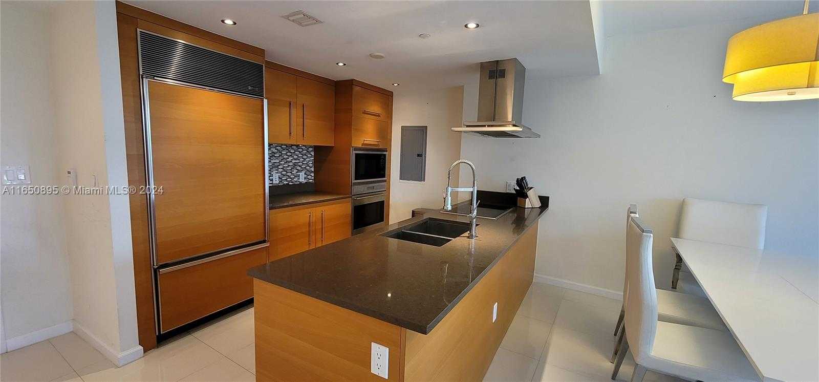Small Image of 495 BRICKELL AVE #420, Miami Number 12