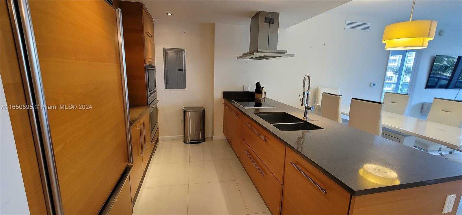 Small Image of 495 BRICKELL AVE #420, Miami Number 13