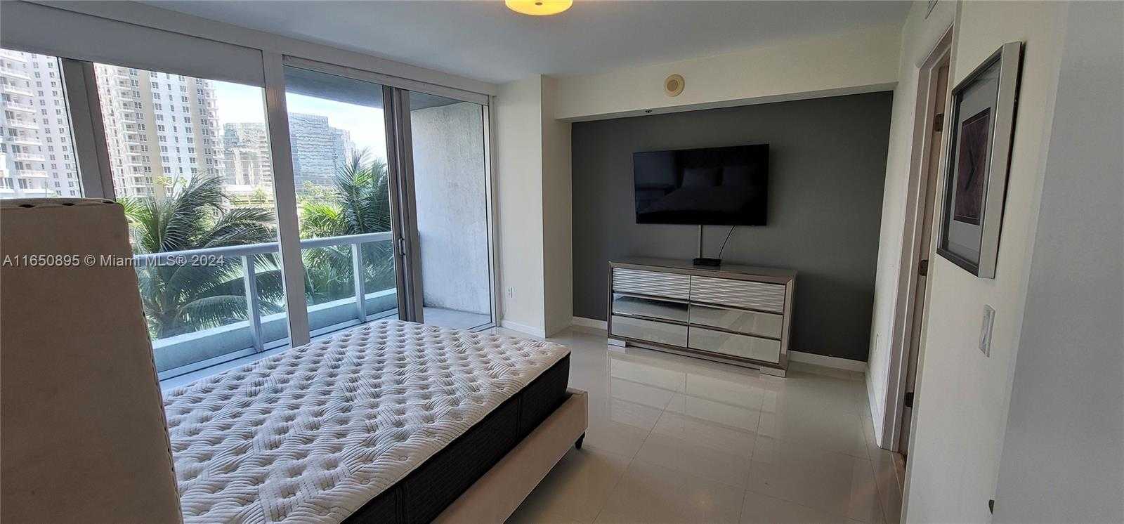 Small Image of 495 BRICKELL AVE #420, Miami Number 22