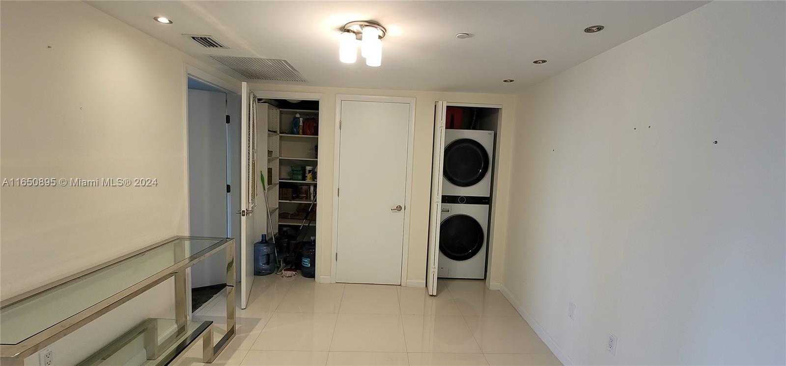 Small Image of 495 BRICKELL AVE #420, Miami Number 23
