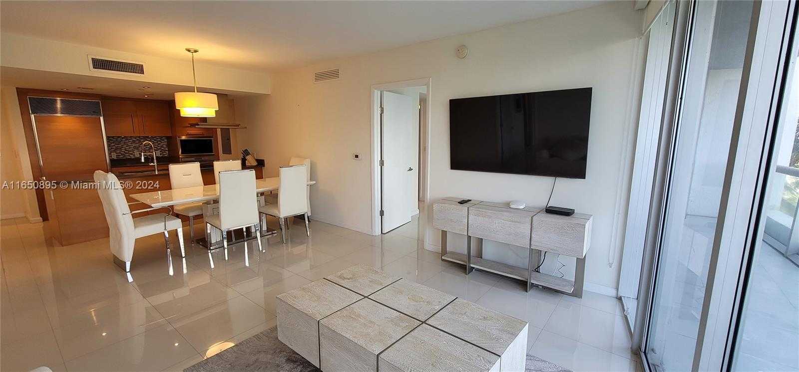 Small Image of 495 BRICKELL AVE #420, Miami Number 25
