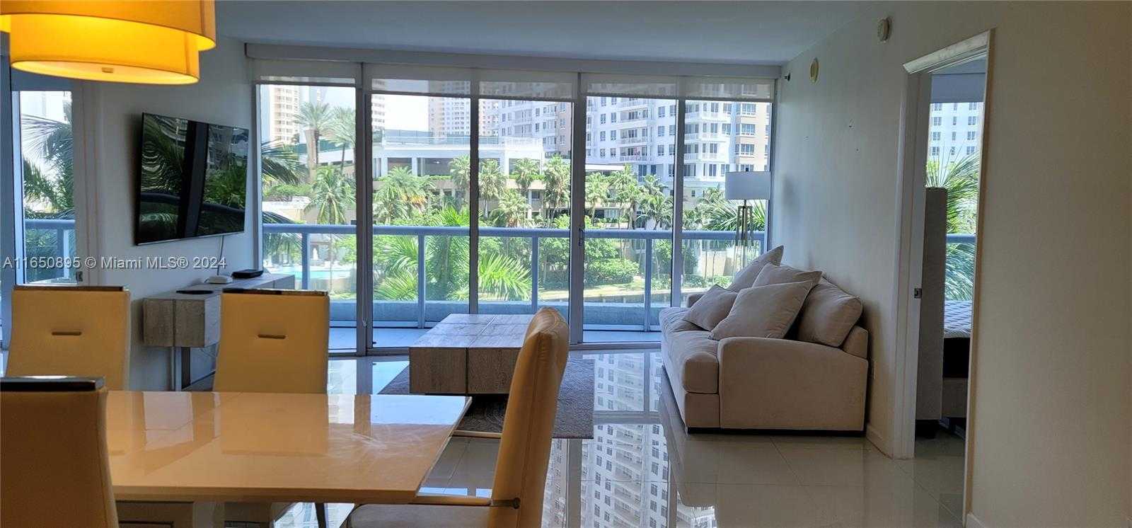 Small Image of 495 BRICKELL AVE #420, Miami Number 4