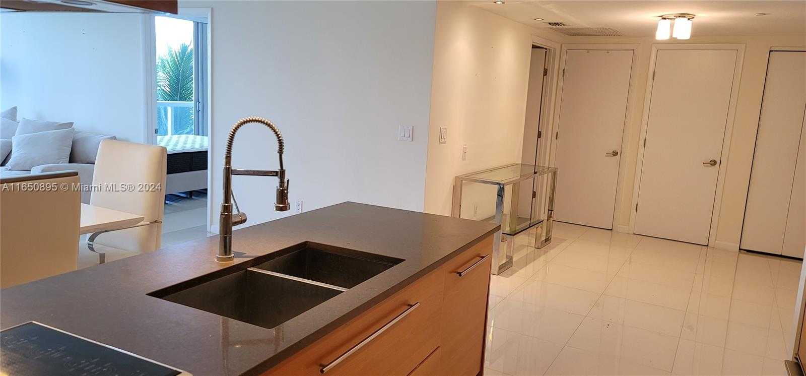 Small Image of 495 BRICKELL AVE #420, Miami Number 8
