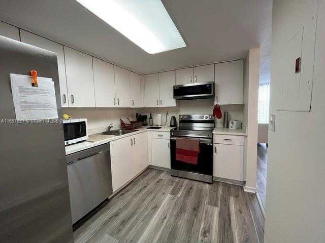 Small Image of 3300 NORTH EAST 192ND ST #1904, Aventura Number 9