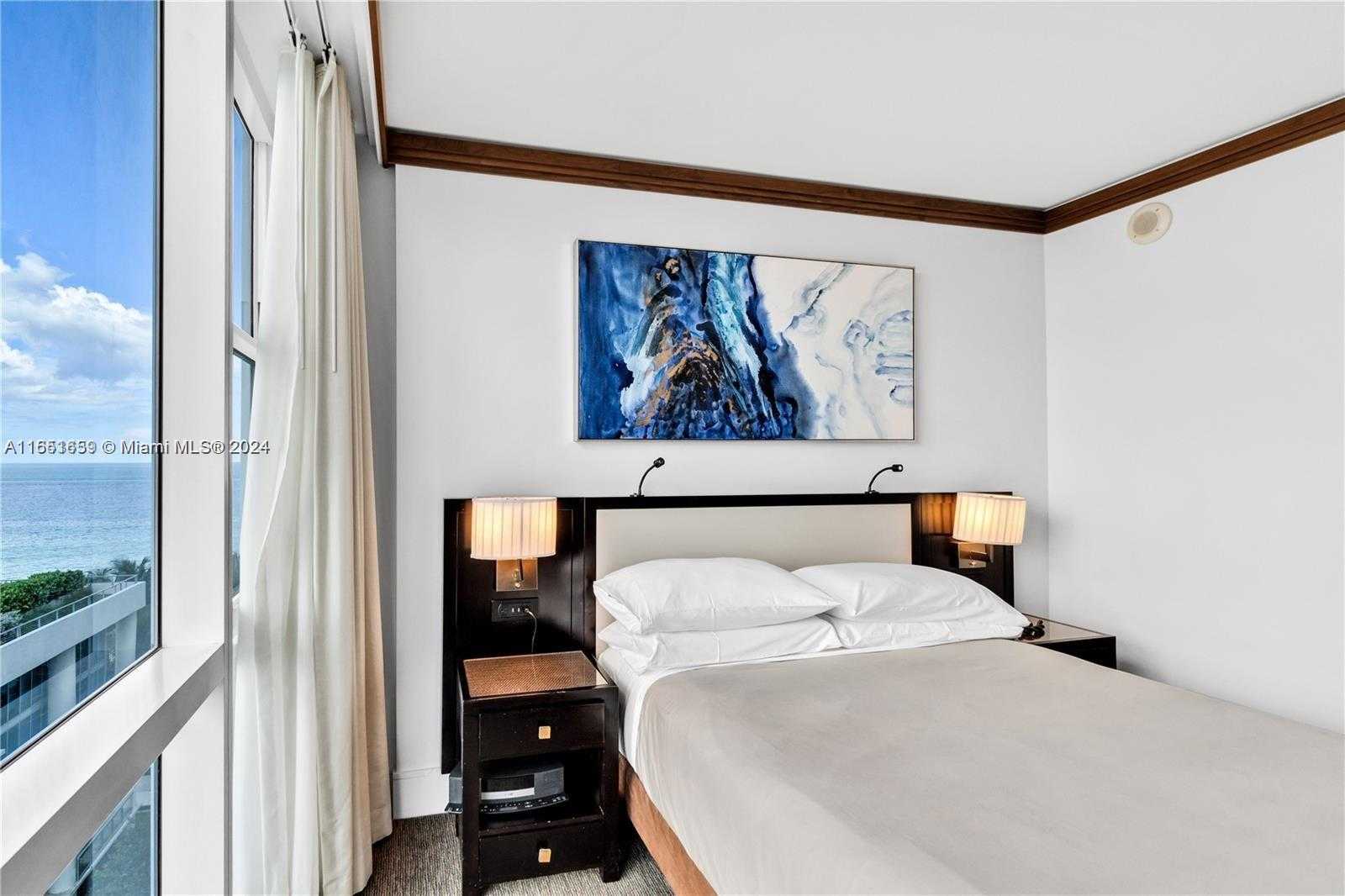 Small Image of 6801 COLLINS AVE #818, Miami Beach Number 9