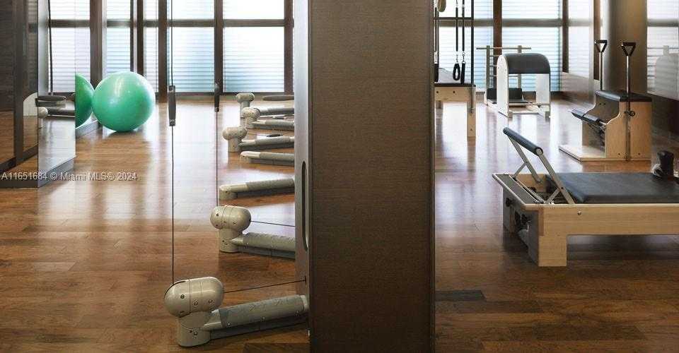 Small Image of 6801 COLLINS AVE #710, Miami Beach Number 32