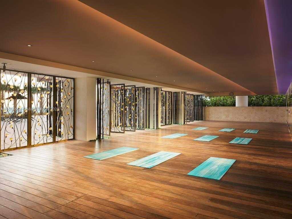 Small Image of 6801 COLLINS AVE #710, Miami Beach Number 35